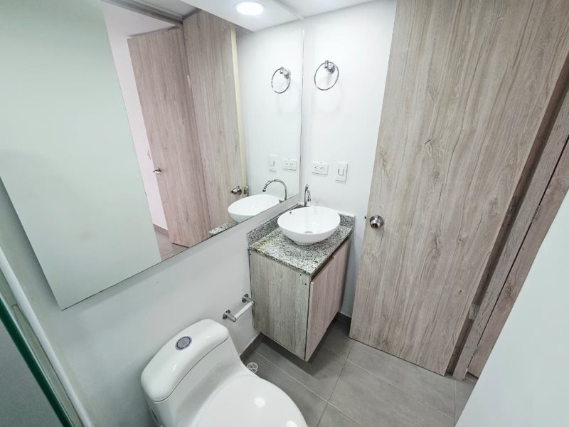 Apartamento para el arriendo en Sabaneta el codigo es 13656 Foto 12