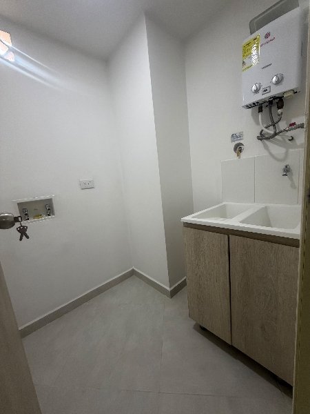 Apartamento para el arriendo en Sabaneta el codigo es 15877 Foto 12