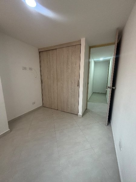 Apartamento para el arriendo en Sabaneta el codigo es 15877 Foto 8