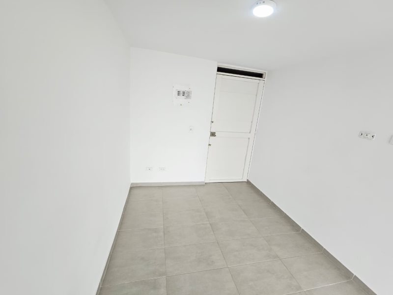 Apartamento para el arriendo en Sabaneta el codigo es 13656 Foto 4