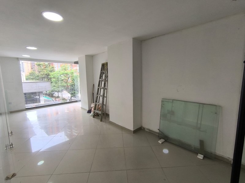 Local para el arriendo en Sabaneta el codigo es 17582 Foto 6