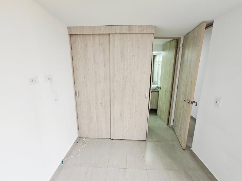 Apartamento para el arriendo en Sabaneta el codigo es 13656 Foto 11