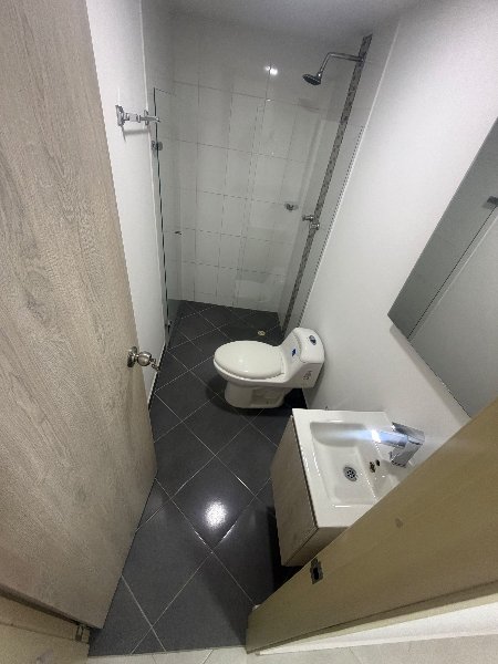 Apartamento para el arriendo en Sabaneta el codigo es 15877 Foto 11