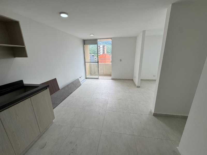 Apartamento para el arriendo en Sabaneta el codigo es 17694 Foto 4