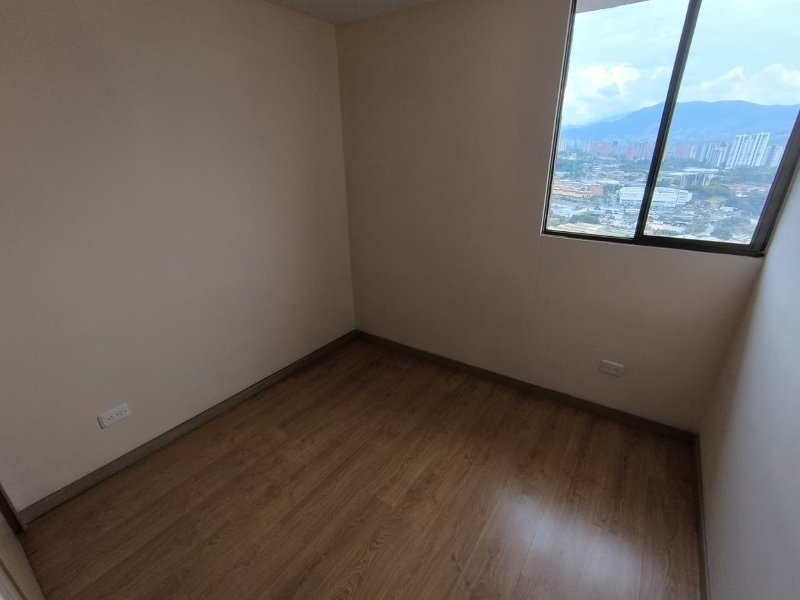 Apartamento para el arriendo en Sabaneta el codigo es 17928 Foto 9