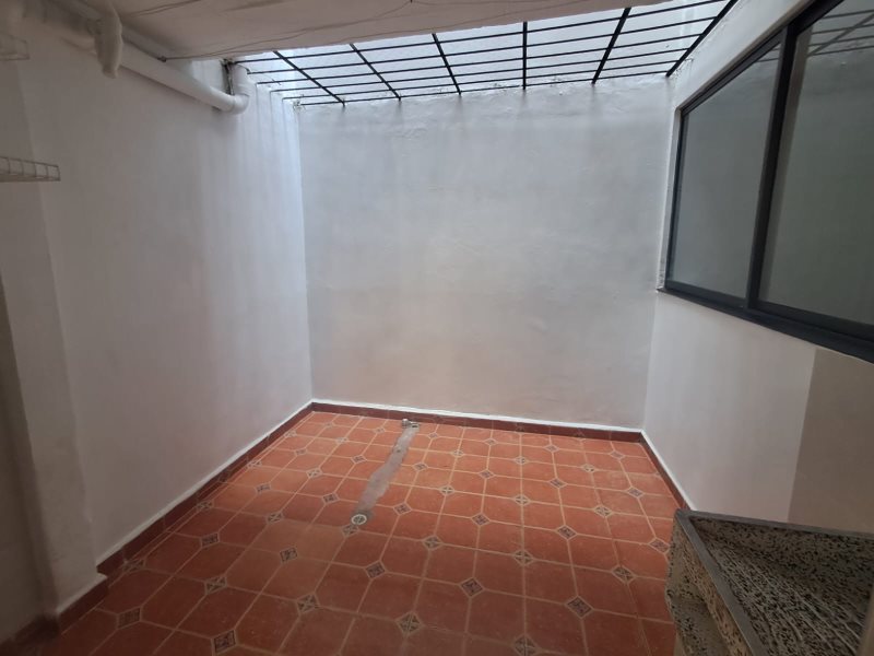 Apartaestudio para el arriendo en Sabaneta el codigo es 2457 Foto 10