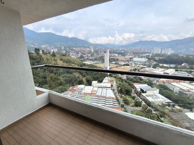 Apartamento para el arriendo en Sabaneta el codigo es 17928 Foto 6