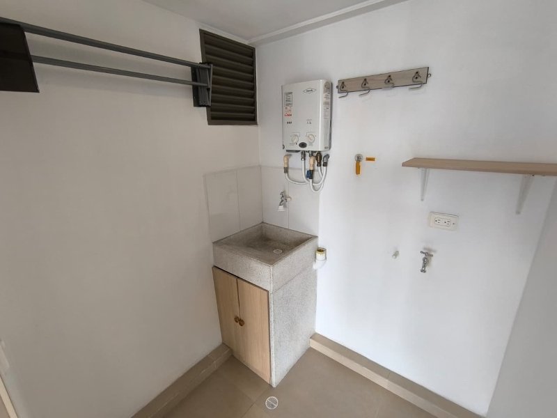 Apartamento para el arriendo en Sabaneta el codigo es 17928 Foto 14