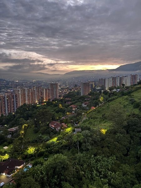 Apartamento para el arriendo en Sabaneta el codigo es 16977 Foto 8