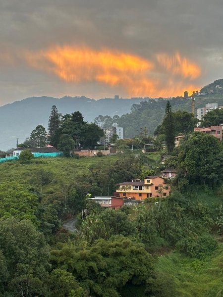 Apartamento para el arriendo en Sabaneta el codigo es 16977 Foto 6