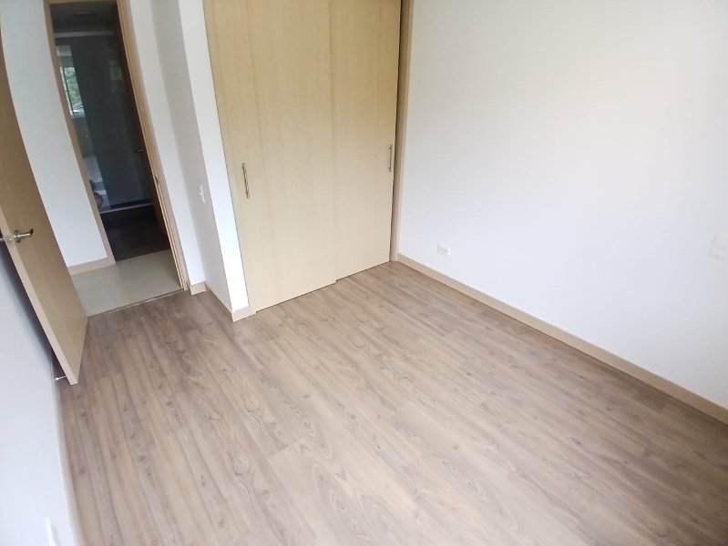 Apartamento para el arriendo en Sabaneta el codigo es 4348 Foto 9