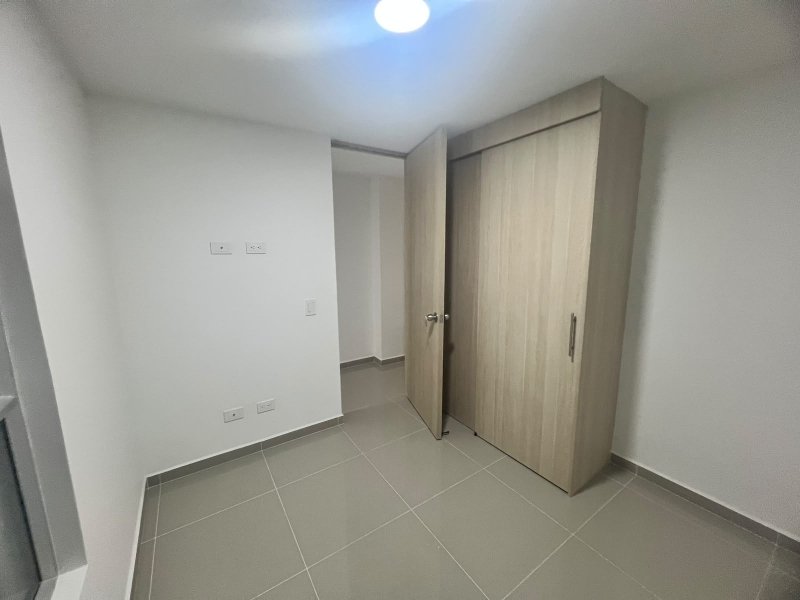 Apartamento para el arriendo en Sabaneta el codigo es 17622 Foto 11