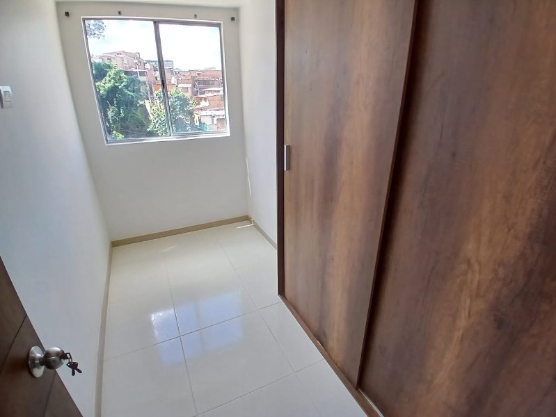 Apartamento para el arriendo en Itagüí el codigo es 17708 Foto 13