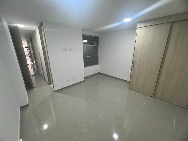 Apartamento para el arriendo en Sabaneta el codigo es 17622 Foto 12