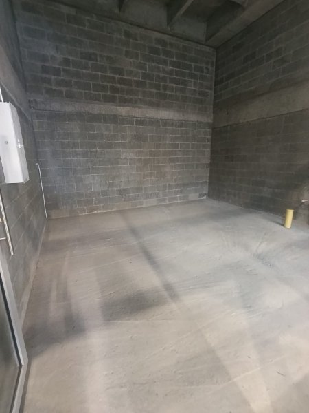 Local para el arriendo en Medellín el codigo es 17288 Foto 3