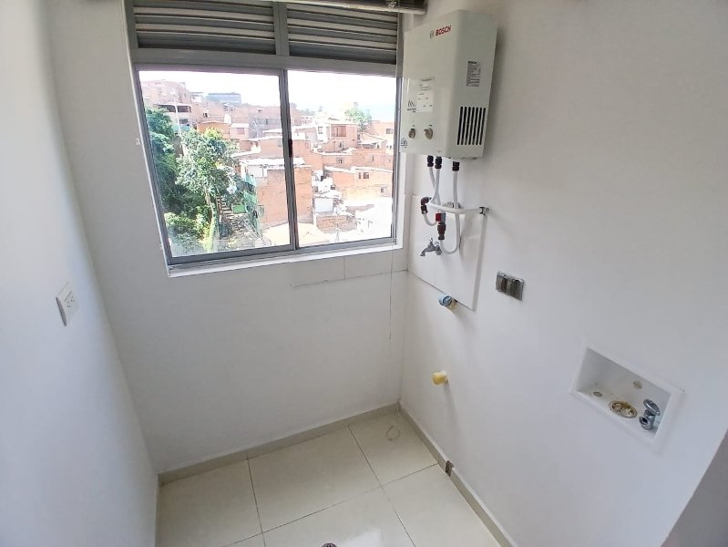 Apartamento para el arriendo en Itagüí el codigo es 17708 Foto 20