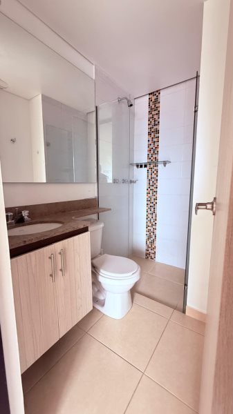 Apartamento para el arriendo en La Estrella el codigo es 17010 Foto 10