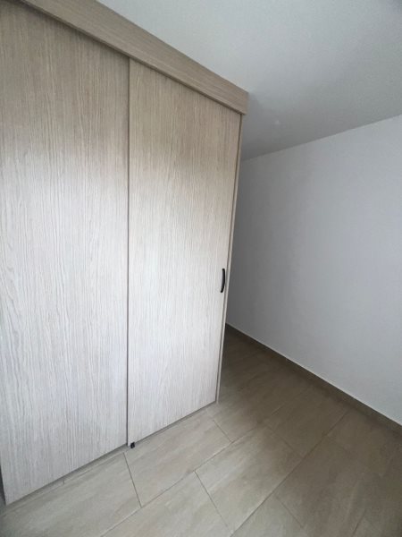 Apartamento para el arriendo en Sabaneta el codigo es 16988 Foto 8