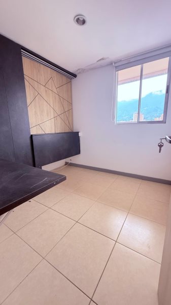 Apartamento para el arriendo en La Estrella el codigo es 17010 Foto 7