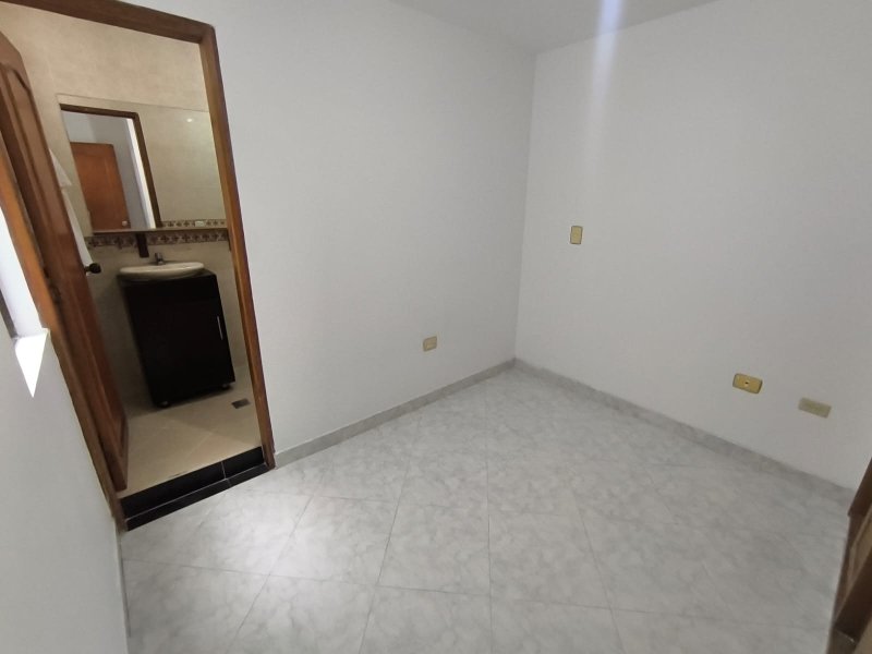 Apartamento para el arriendo en Sabaneta el codigo es 17257 Foto 7