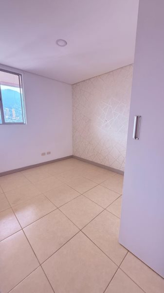 Apartamento para el arriendo en La Estrella el codigo es 17010 Foto 9