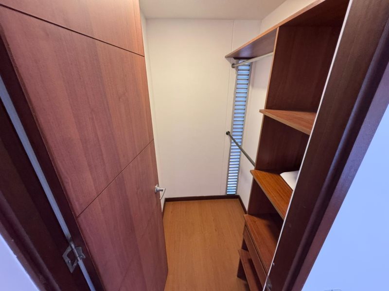 Apartamento para el arriendo en Envigado el codigo es 17052 Foto 7