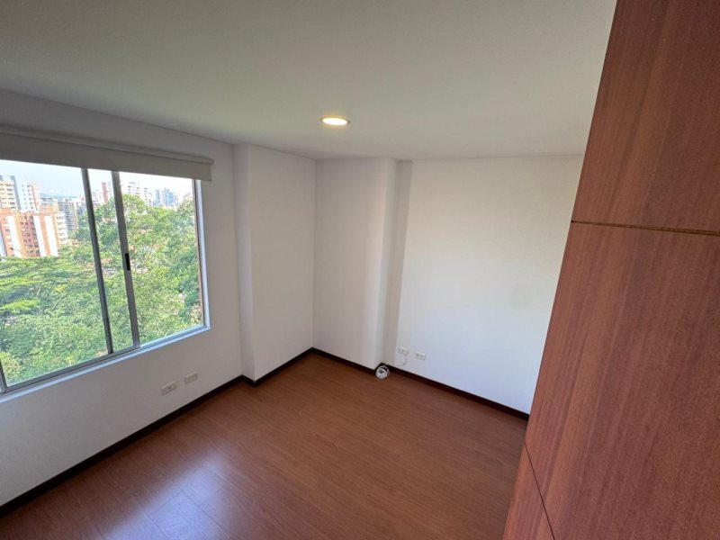 Apartamento para el arriendo en Envigado el codigo es 17052 Foto 11