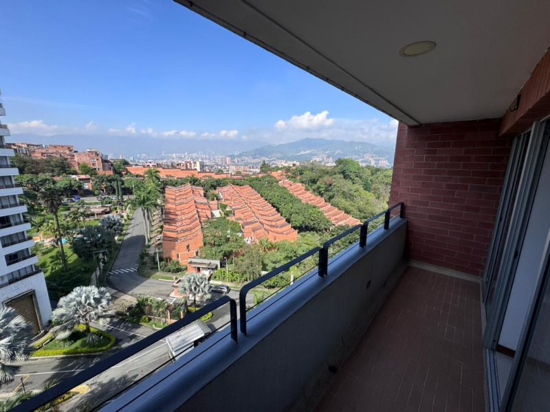 Apartamento para el arriendo en Envigado el codigo es 17052 Foto 6