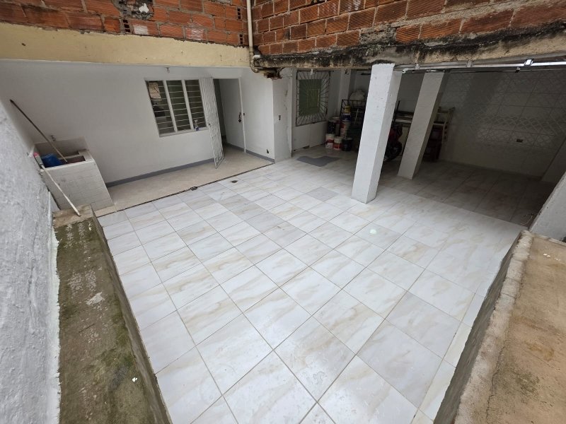 Local para el arriendo en Sabaneta - Holanda el codigo es 18040 Foto 12