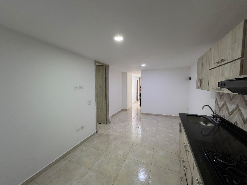 Apartamento para el arriendo en Sabaneta el codigo es 17686 Foto 3