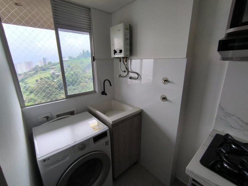 Apartamento para el arriendo en Sabaneta el codigo es 16977 Foto 14