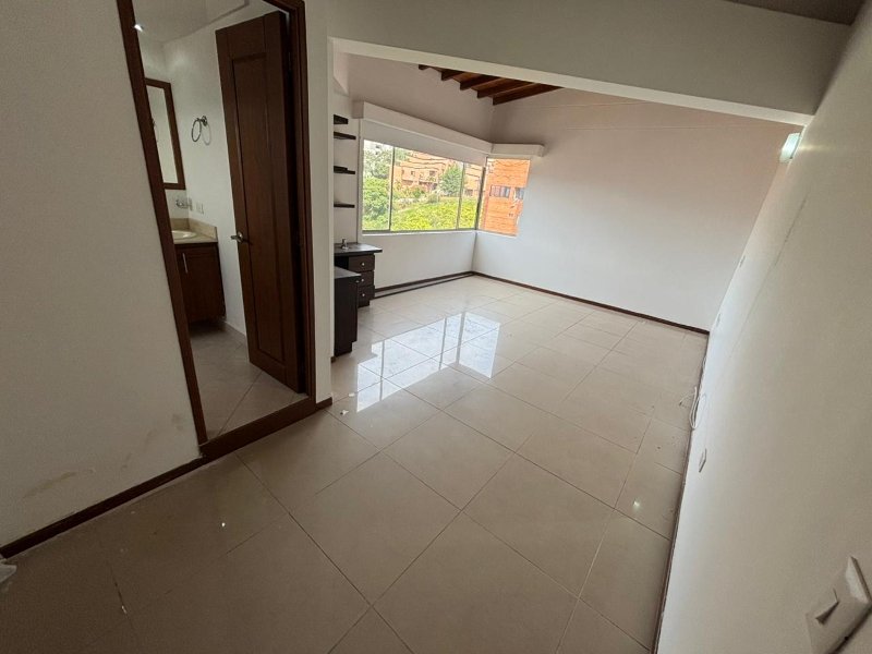 Apartamento para el arriendo en Sabaneta el codigo es 1123 Foto 14