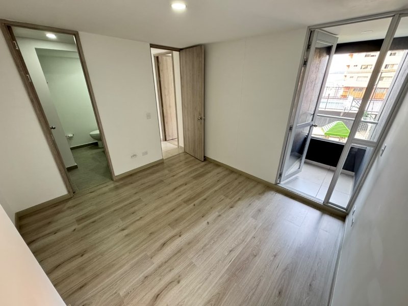 Apartamento para el arriendo en Sabaneta el codigo es 17716 Foto 8
