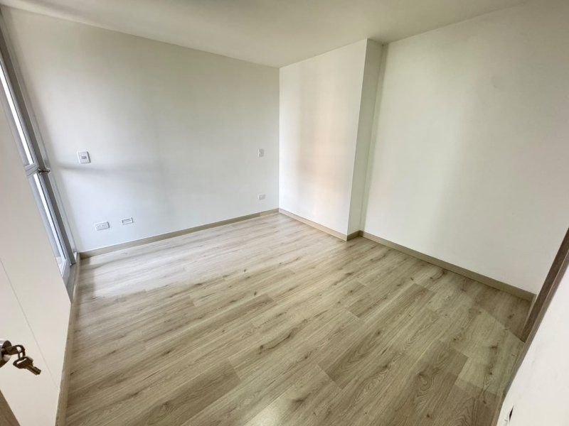 Apartamento para el arriendo en Sabaneta el codigo es 17716 Foto 10