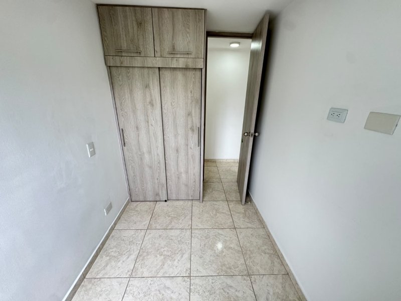 Apartamento para el arriendo en La Estrella el codigo es 17985 Foto 8