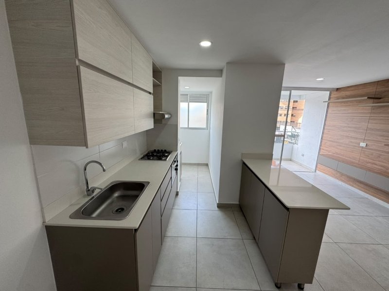 Apartamento para el arriendo en Sabaneta el codigo es 17716 Foto 3