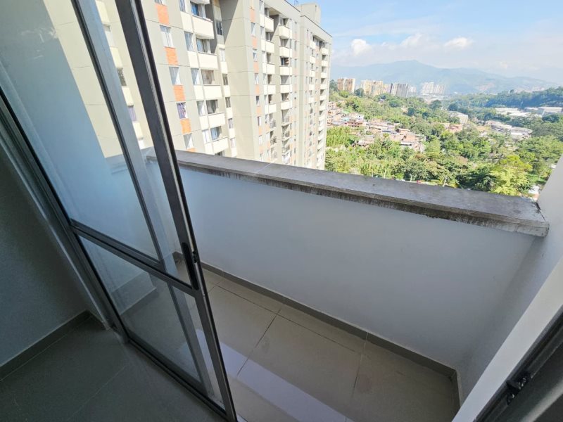Apartamento para el arriendo en La Estrella el codigo es 16782 Foto 4