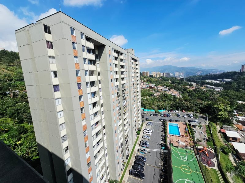 Apartamento para el arriendo en La Estrella el codigo es 16782 Foto 5