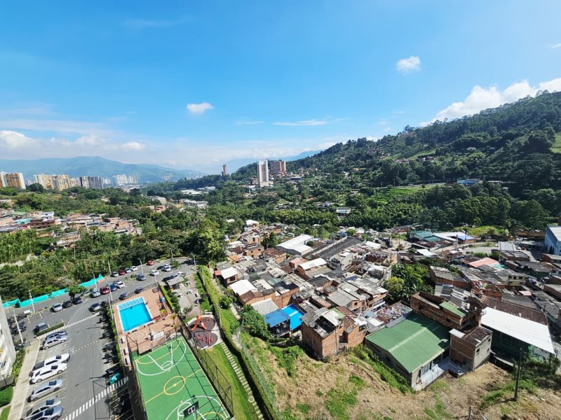 Apartamento para el arriendo en La Estrella el codigo es 16782 Foto 6