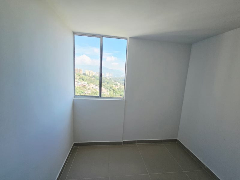 Apartamento para el arriendo en La Estrella el codigo es 16782 Foto 11