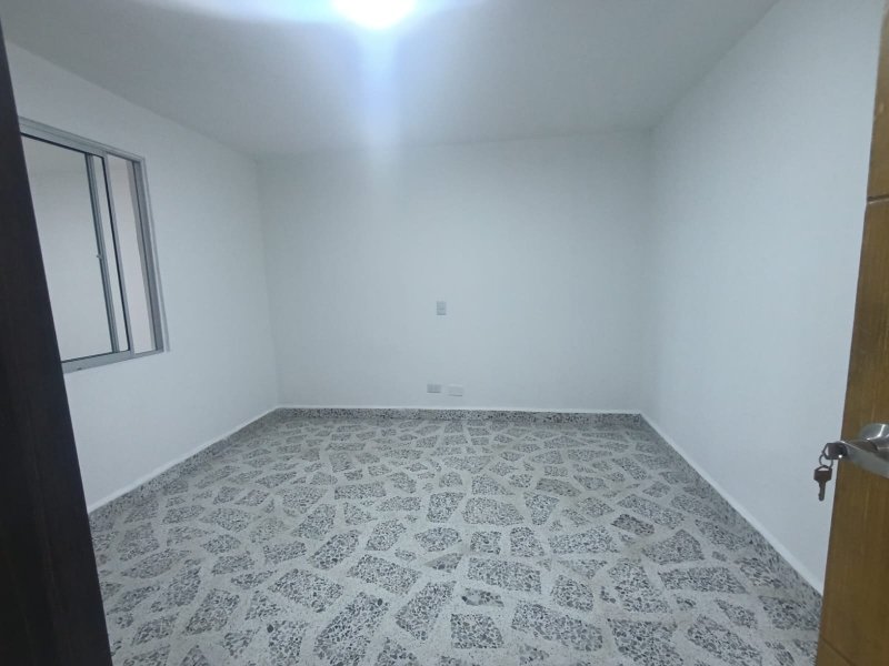 Casa para el arriendo en Sabaneta el codigo es 17519 Foto 7