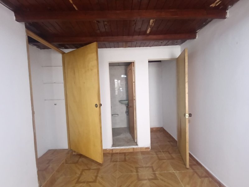 Casa para el arriendo en Sabaneta el codigo es 17519 Foto 13