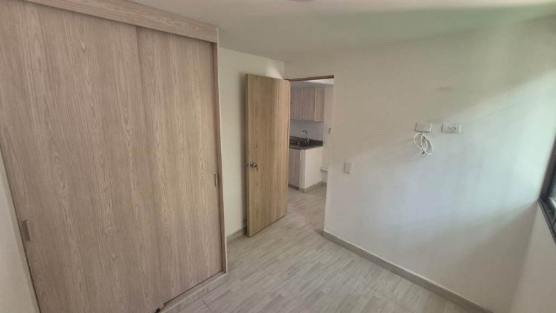 Apartamento para el arriendo en Itagüí el codigo es 13464 Foto 5