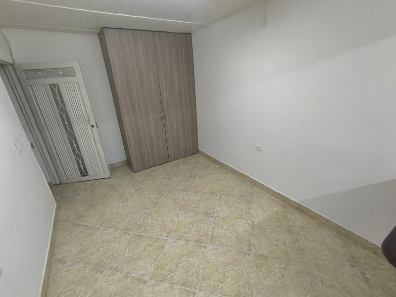 Apartaestudio para el arriendo en Sabaneta el codigo es 15901 Foto 6