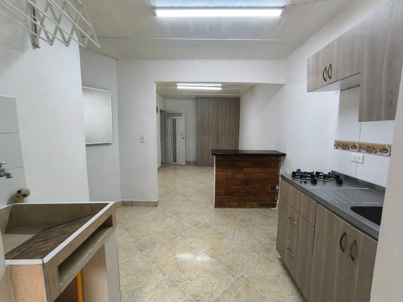 Apartaestudio para el arriendo en Sabaneta el codigo es 15901 Foto 4