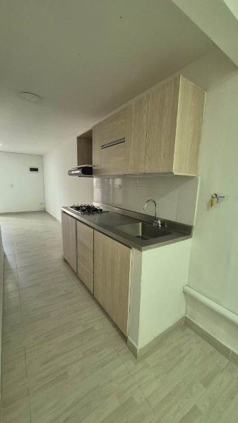 Apartamento para el arriendo en Itagüí el codigo es 13464 Foto 3