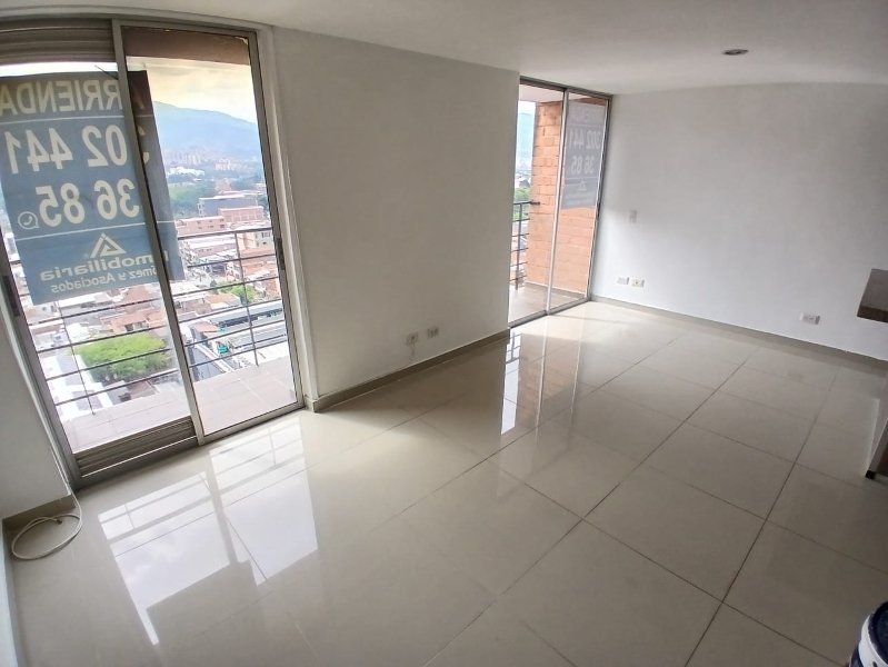 Apto-Loft para el arriendo en Medellín el codigo es 17897 Foto 5