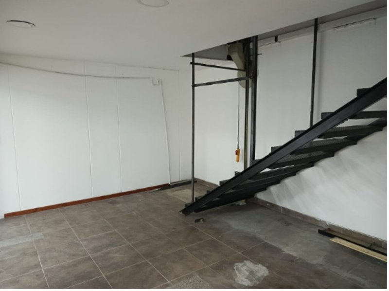 Oficina para el arriendo en Itagüí el codigo es 17141 Foto 3