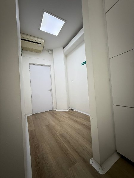 Local para el arriendo en Medellín - Caribe el codigo es 17238 Foto 4