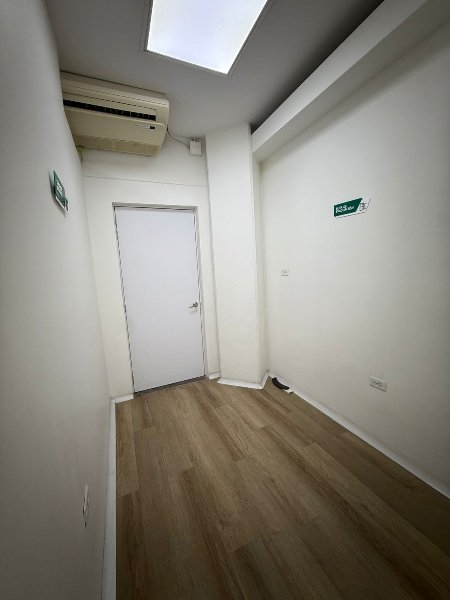 Local para el arriendo en Medellín - Caribe el codigo es 17238 Foto 7